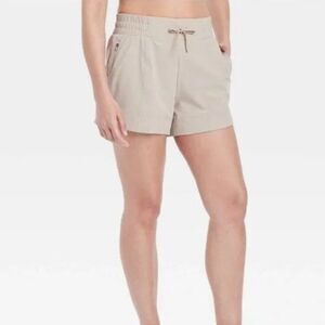 All In Motion Women’s Active Flex Woven Mid-Rise Shorts 4” Khaki Medium